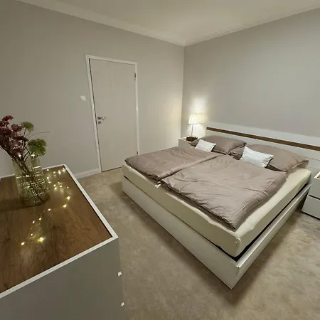 Expo - Free Parking Apartment